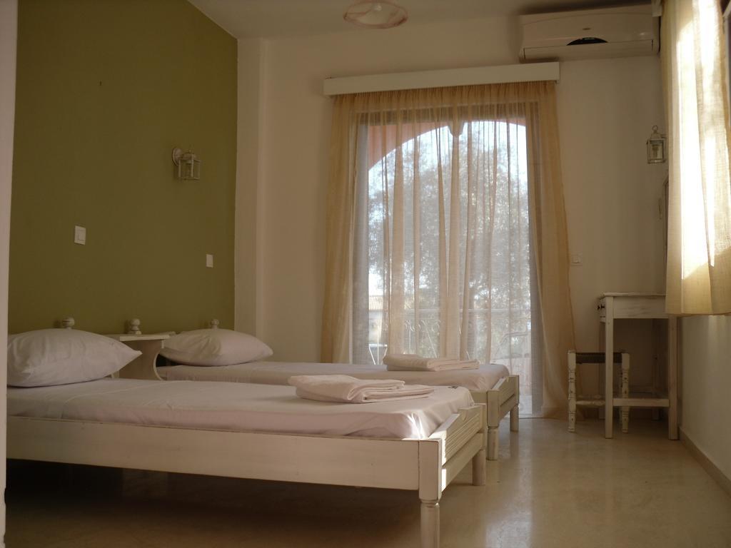Elaia Resorts Perama (Corfu) Quarto foto
