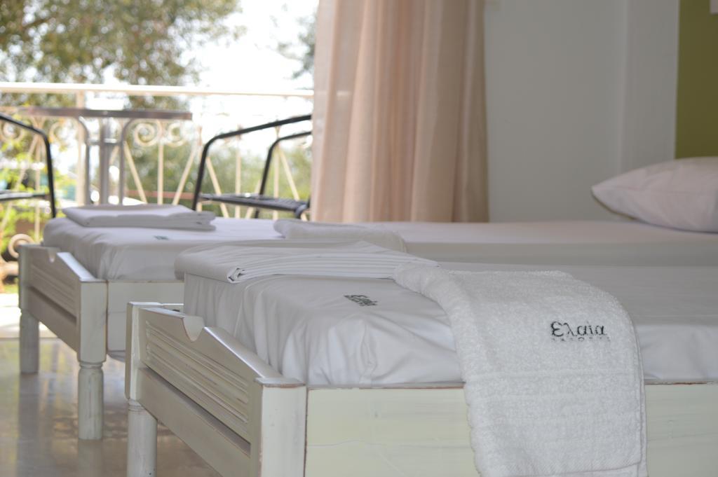 Elaia Resorts Perama (Corfu) Quarto foto